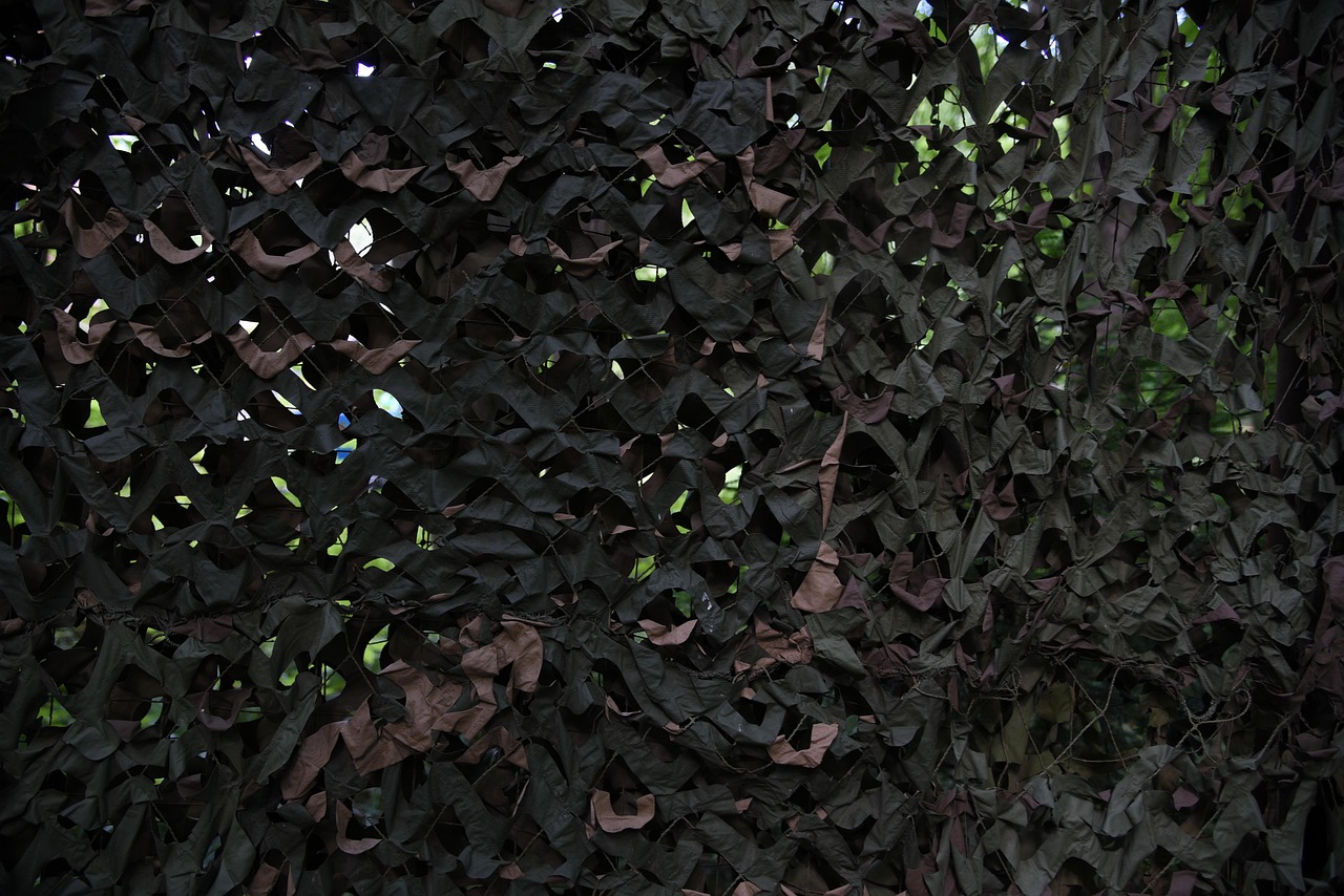 当前游戏界如何解决技术支持问题？