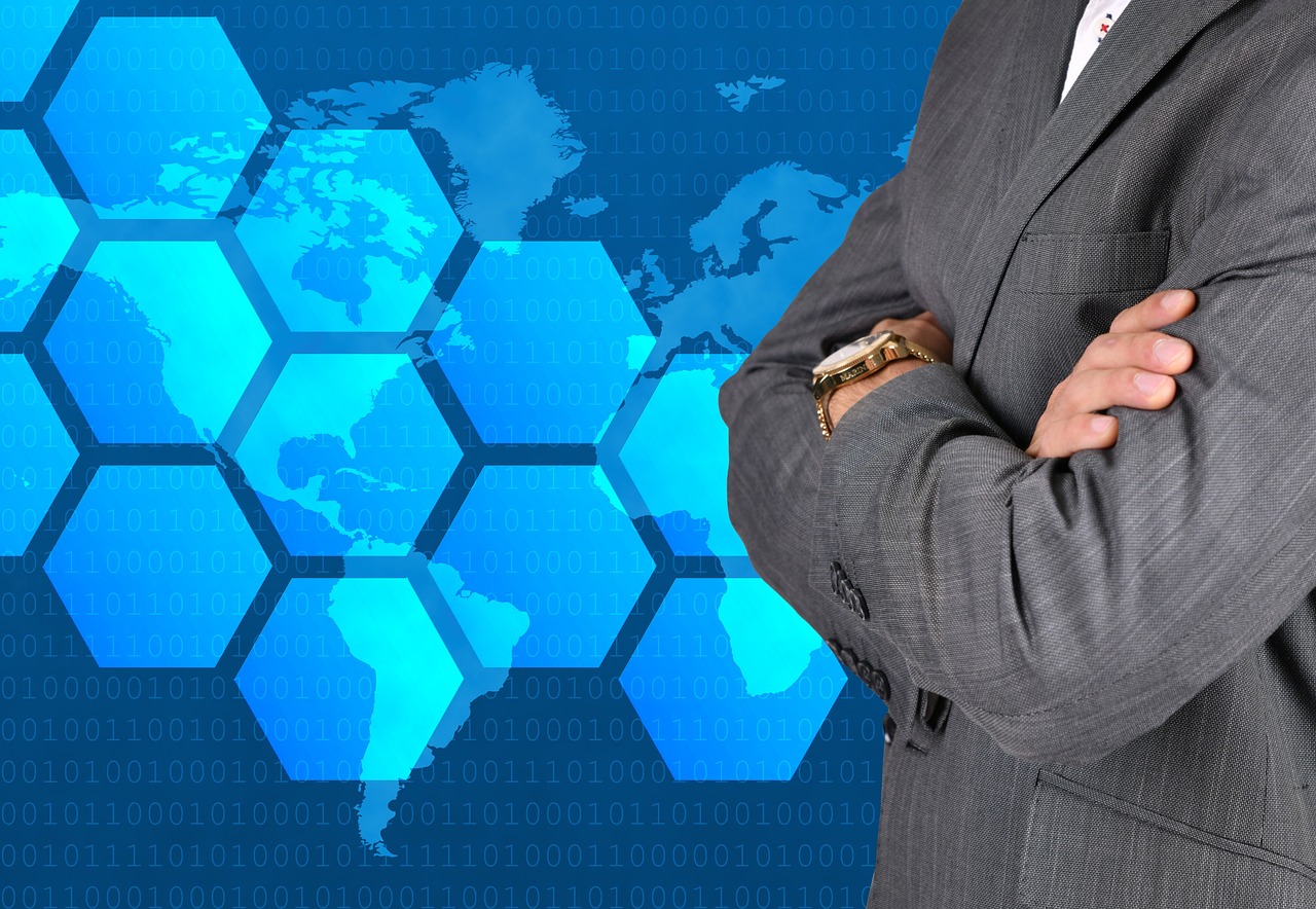 微信新老号买卖：实名认证对于企业员工管理的优化和改善